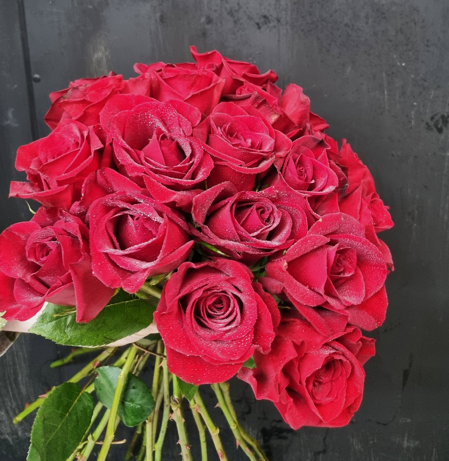 Designer Choice Dozen Red Rose Bunch